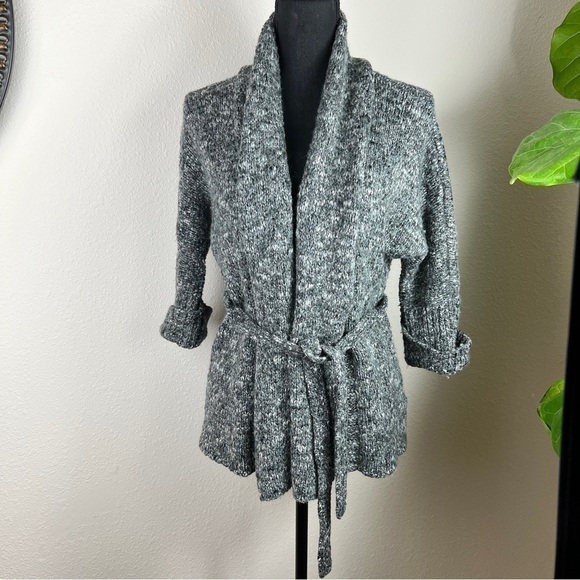 Chaus Gray Knit Cardigan Sweater - Picture 1 of 14